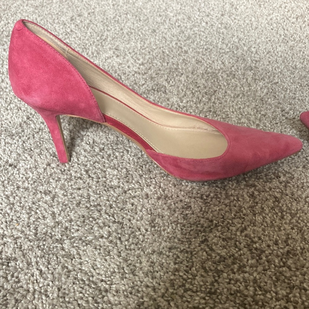Velvety pink high heels from White House black market!